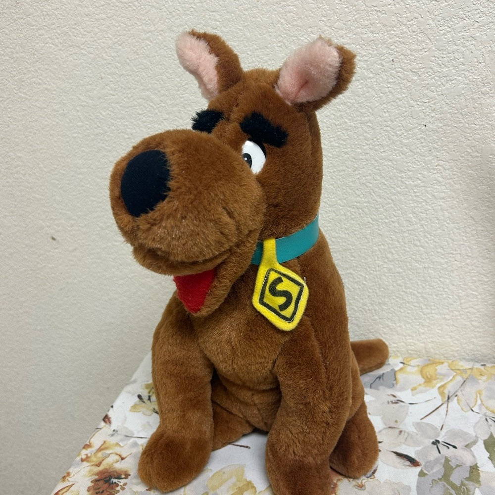 RARE VINTAGE 1988 Original Scooby-Doo 20” plush Doll  Hannah BarBera